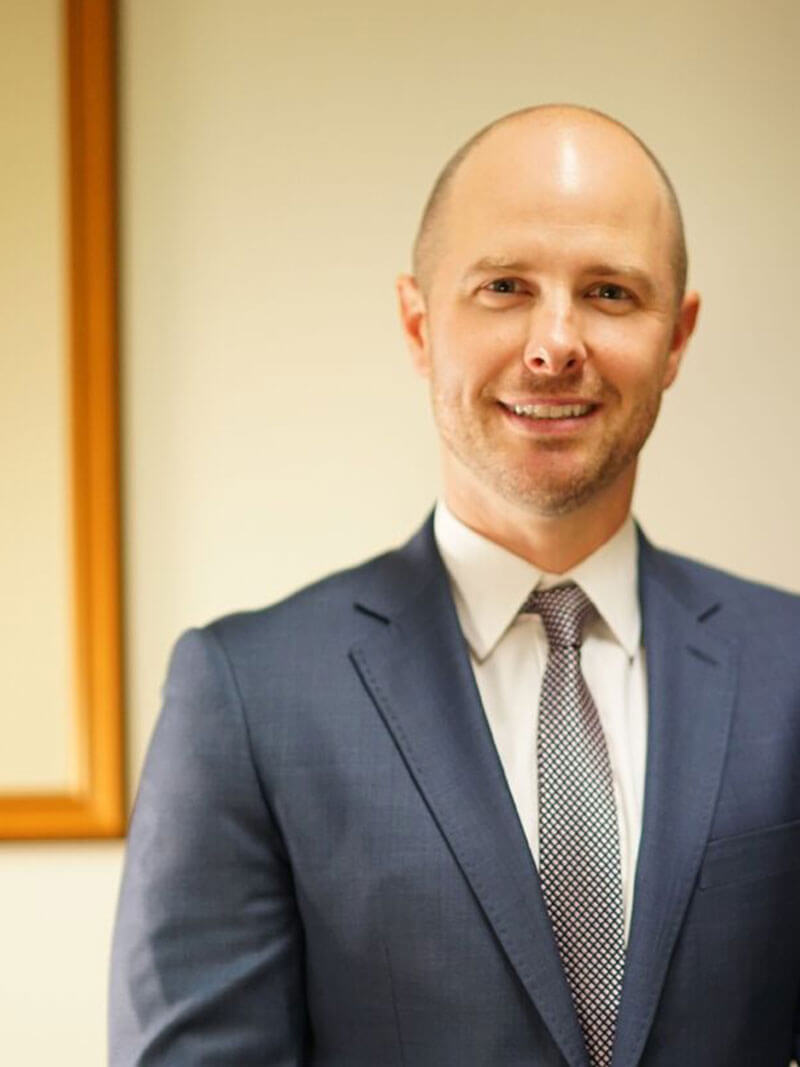 Le Brun & Associates andrew sutton experienced lawyer Melbourne